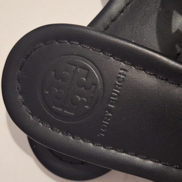 Tory Burch!!! - Picture 3 of 5